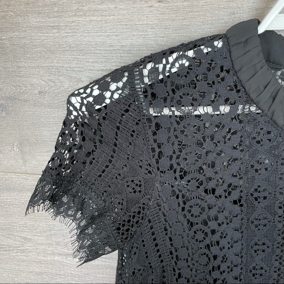 3/$25🛍️ LC Lauren Conrad Short Sleeve Lace Dress - Picture 3 of 11